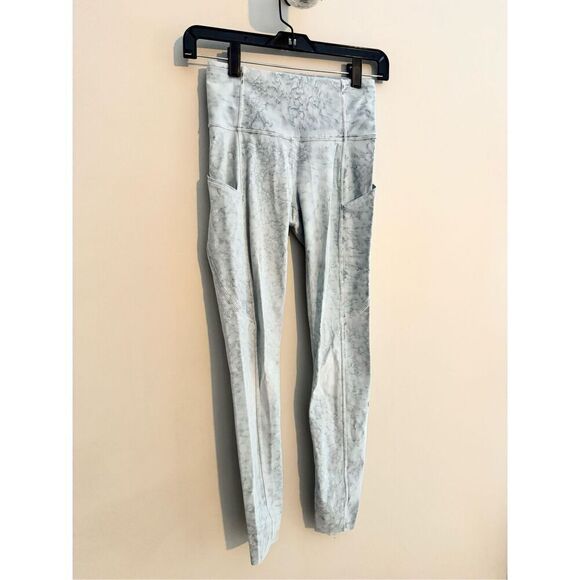 Lululemon Fast Free High Rise Performance Leggings Size 4 Nulux City Grit White - Picture 9 of 12